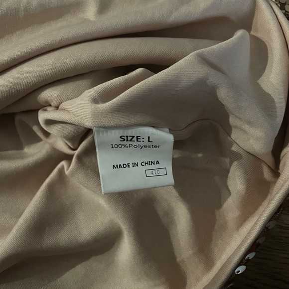 Gorgeous Sequin Top - Picture 4 of 6